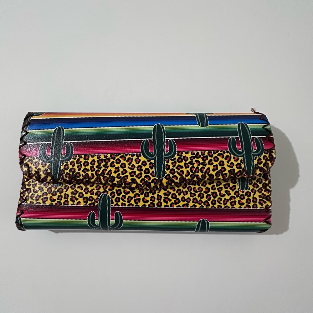 ANIMAL CACTUS PRINTED WALLET - Picture 4 of 6